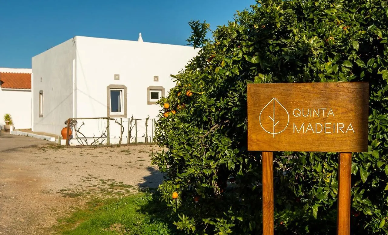 Quinta Madeira - Country Cottage Faro